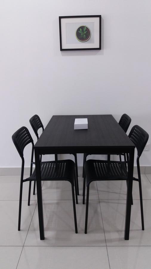 A Suites - Atria Sofo Suites Petaling Jaya Ngoại thất bức ảnh