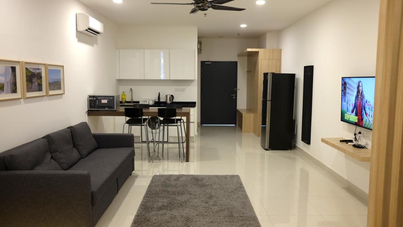 A Suites - Atria Sofo Suites Petaling Jaya Ngoại thất bức ảnh