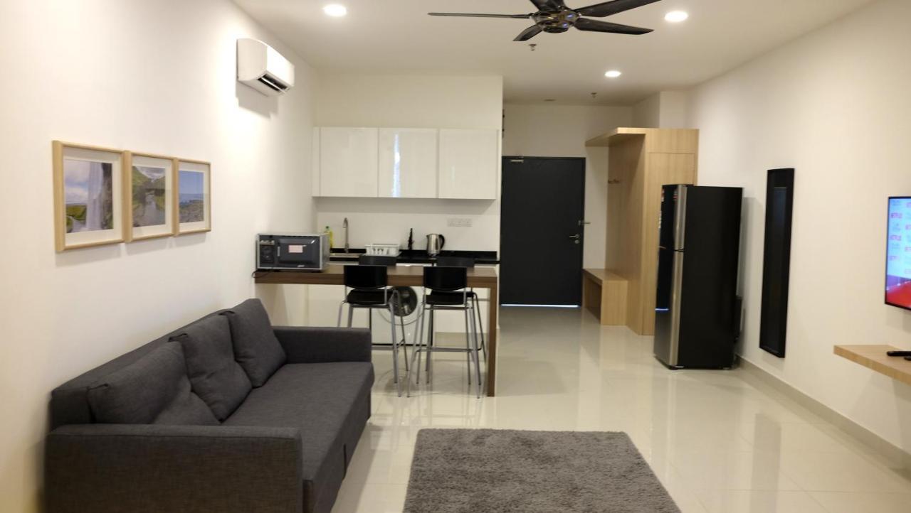 A Suites - Atria Sofo Suites Petaling Jaya Ngoại thất bức ảnh